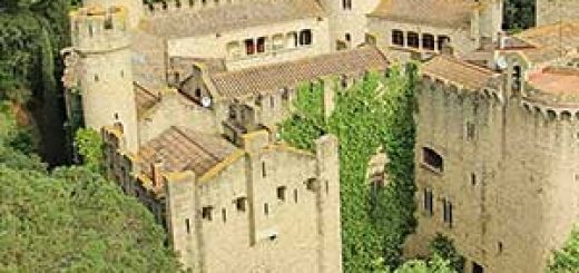 Замок Санта Фиорентина в Канет-дель-Мар