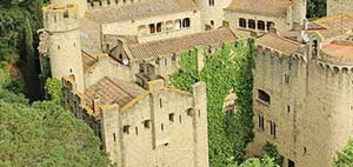 Замок Санта Фиорентина в Канет-дель-Мар