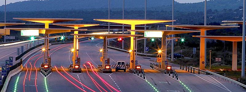 Пункт оплаты на скоростной автостраде