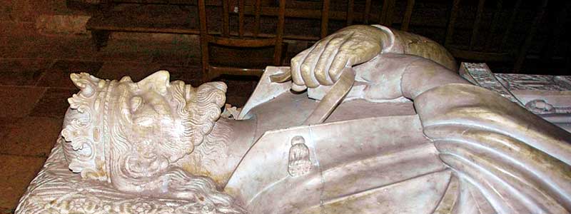 Гробница Санчо I в Перпиньяне