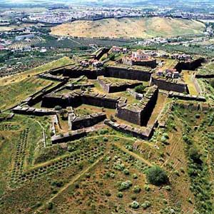 Замок в Элваш, Португалия