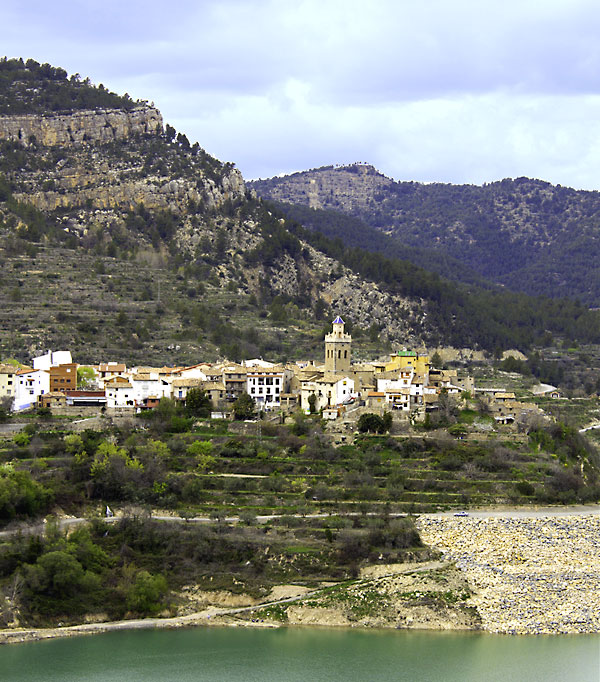 Монтанехос. Панорама