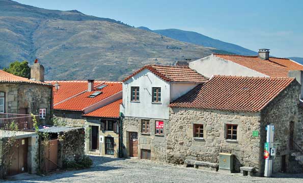 Линьяреш. Португалия