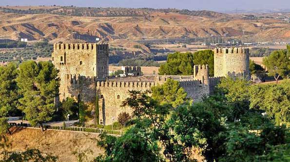 Замок Сан Сервандо