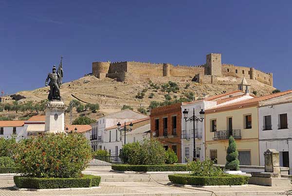 Медельин. Площадь Эрнана Кортеса