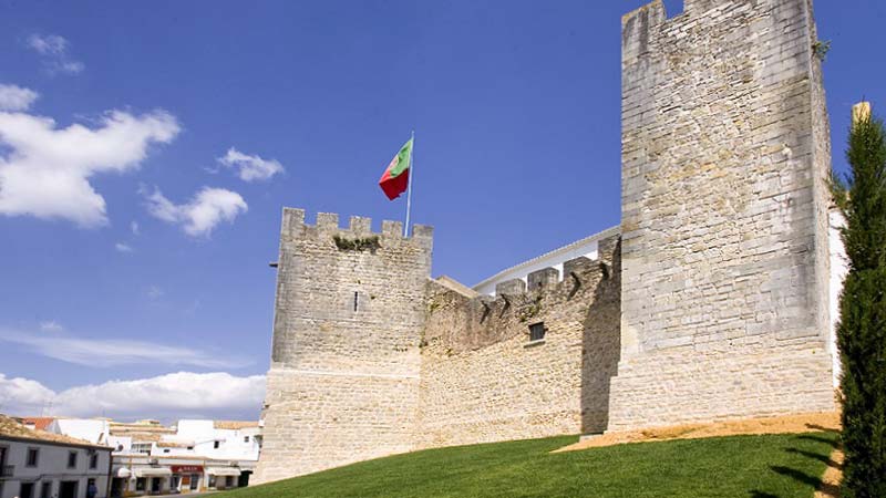 Замок Лоуле, Алгарве, Португалия